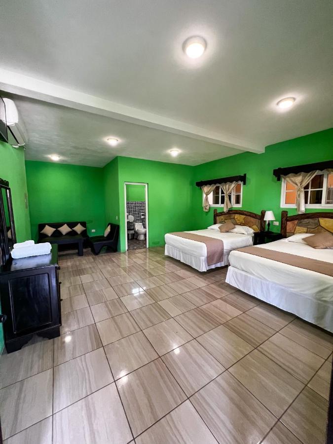 Hotel Pazifico En Monterrico Dış mekan fotoğraf