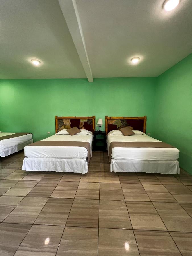 Hotel Pazifico En Monterrico Dış mekan fotoğraf